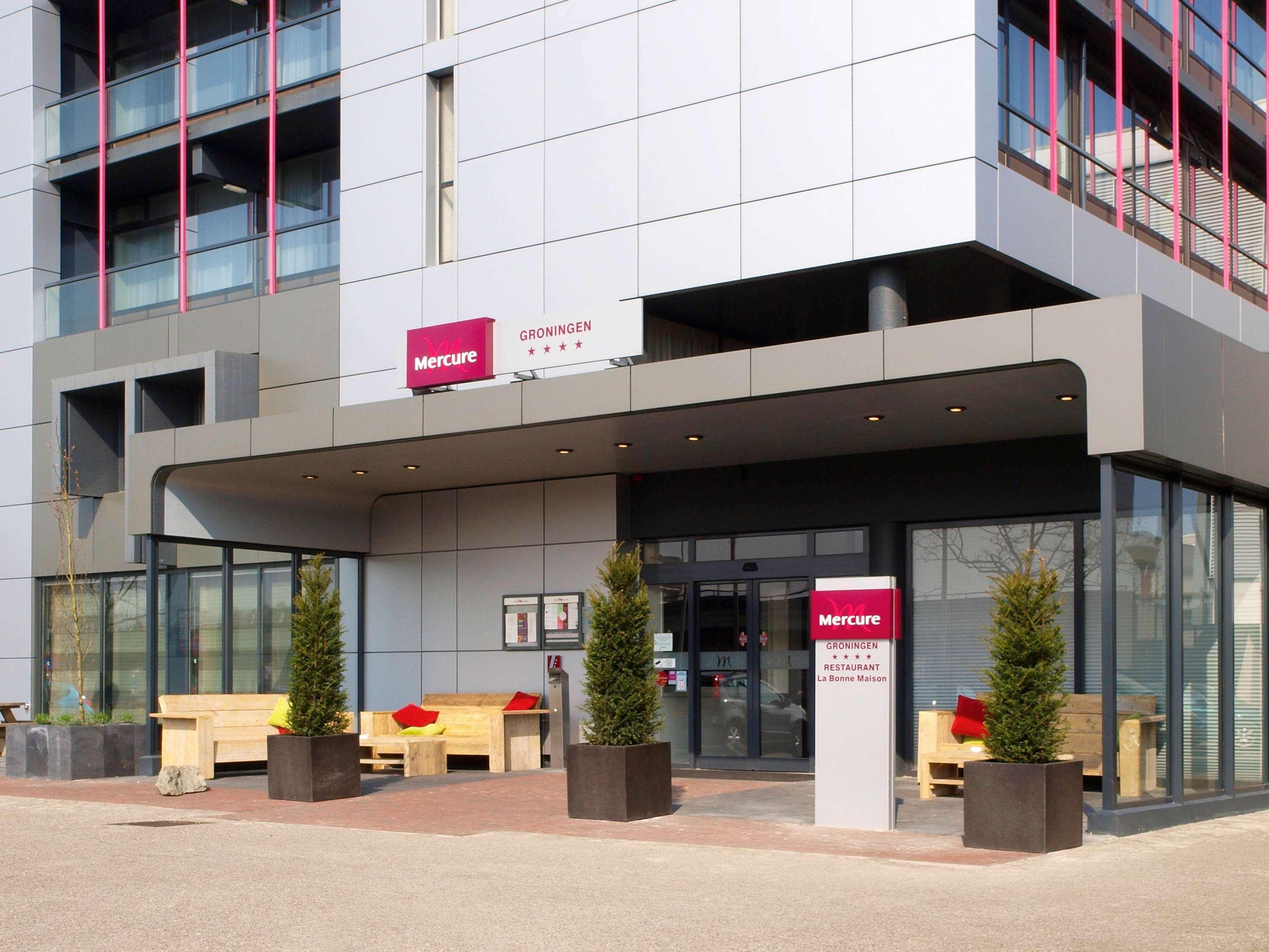 Mercure Hotel Groningen Martiniplaza Exterior foto