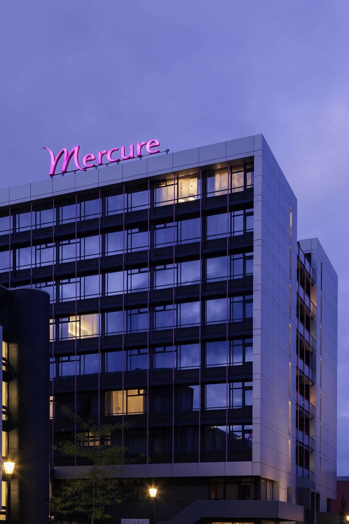 Mercure Hotel Groningen Martiniplaza Exterior foto